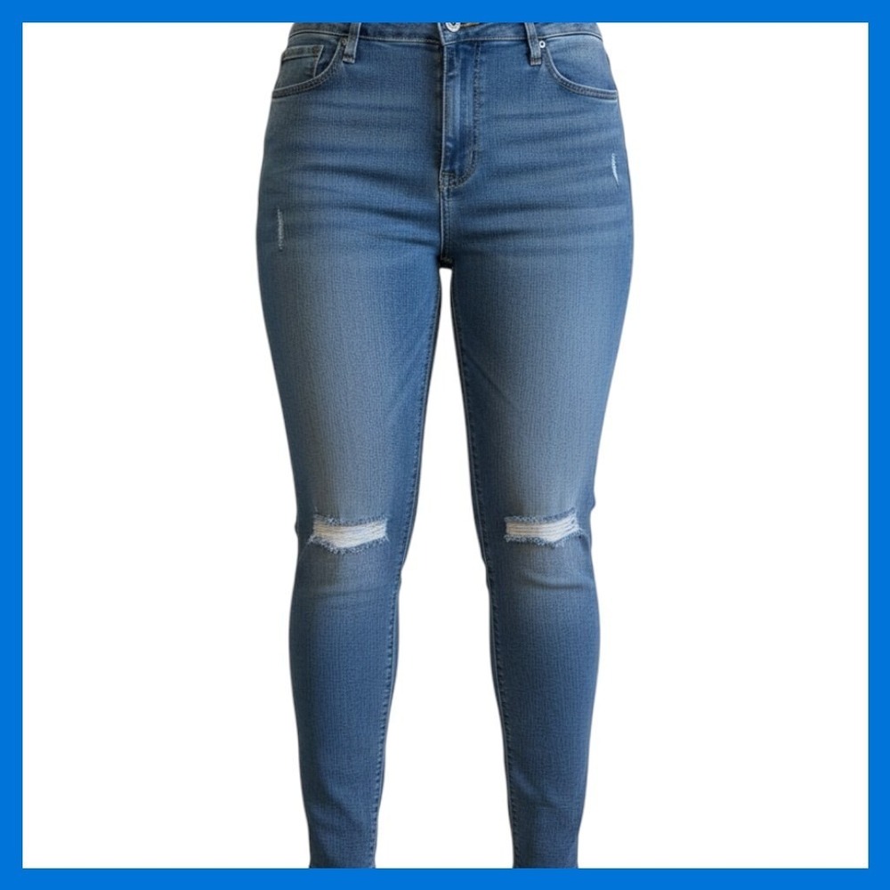 NWT Signature by Levi Strauss High Rise Skinny Jeans Distressed Women's Size 16L